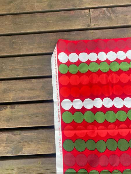 Marimekko räsymatto kangas Salo - valokuva 2