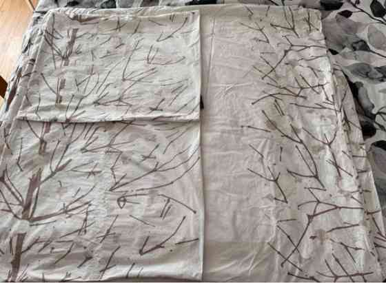 Marimekko Lumimarja tuplapussilakanasetti Akaa