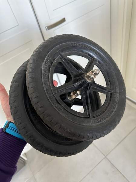 Strider 12 renkaat Seinaejoki - photo 1