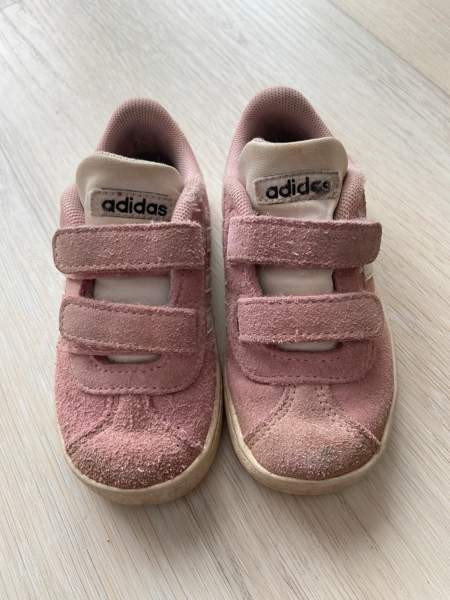 Adidas lenkkarit 23 Espoo - photo 1