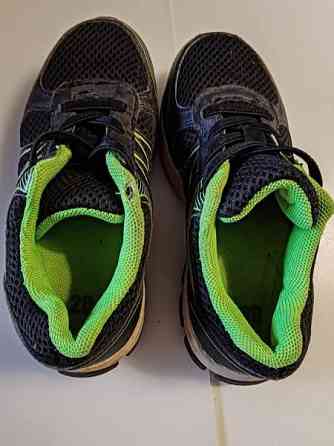 Lenkkarit koko 28 Lieto