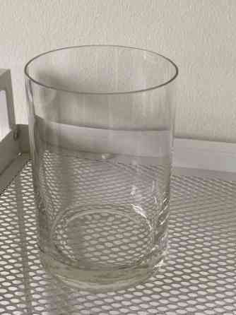 Lasinen maljakko Рованиеми