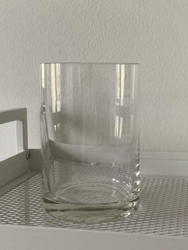 Lasinen maljakko Rovaniemi – foto 1