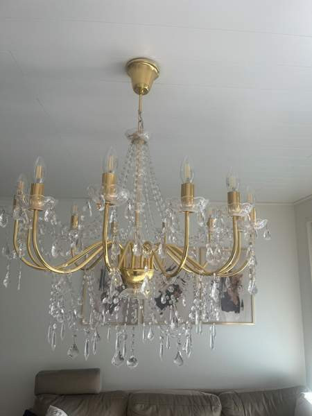 Kattokruunu Espoo - valokuva 1