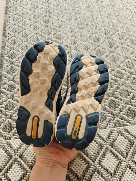 Viking välikausikengät 24 Espoo - valokuva 5