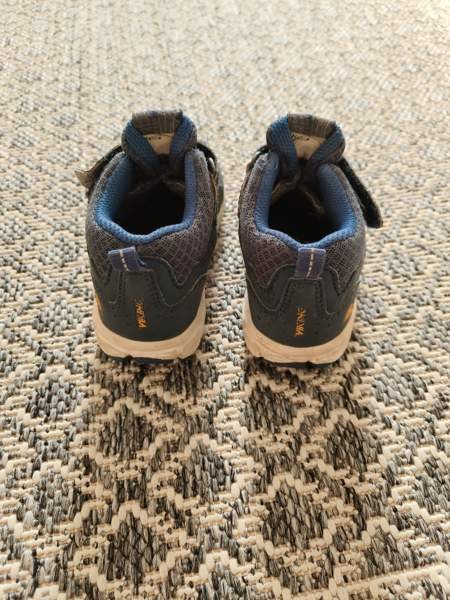 Viking välikausikengät 24 Espoo - valokuva 4