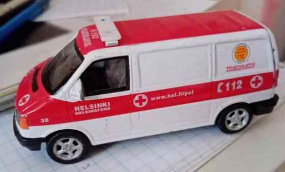 Ambulanssi leluauto Koski Tl