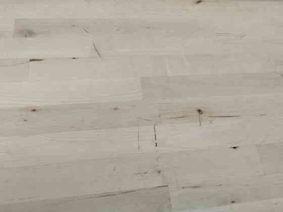 Myydään kirjahylly Helsinki