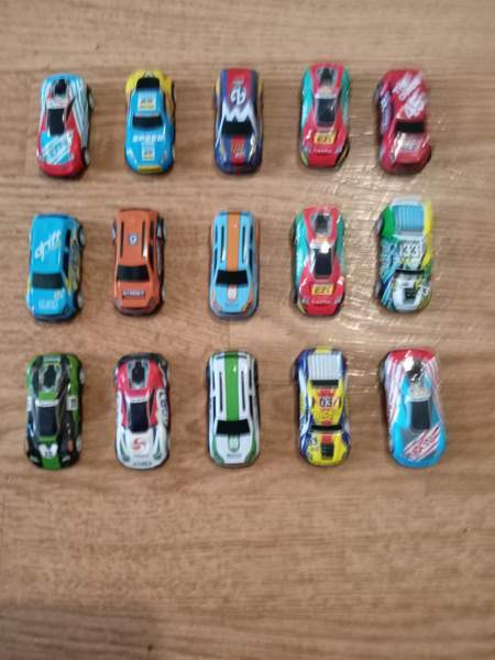 pikkuautoa,vetoautoja Пори - изображение 1