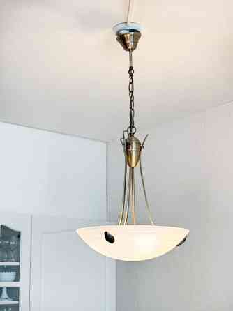 Kattovalaisin Kaarina