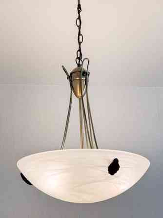 Kattovalaisin Kaarina