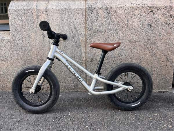 Early Rider potkupyörä / balance bike Helsinki – foto 1