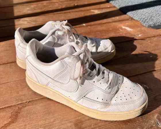 Nike Airforce 1 tennarit koko 39 (25cm) Jyvaeskylae