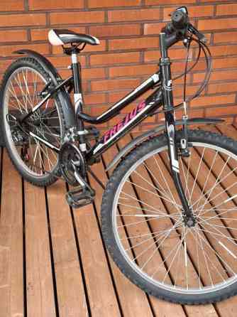 Tyttöjen 24 tuumainen vaihdepyörä Nivala