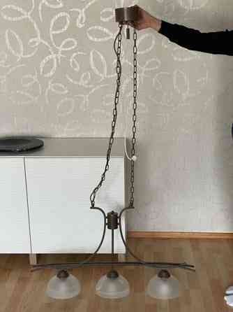 Valaisin korkeaan kattoon Пори