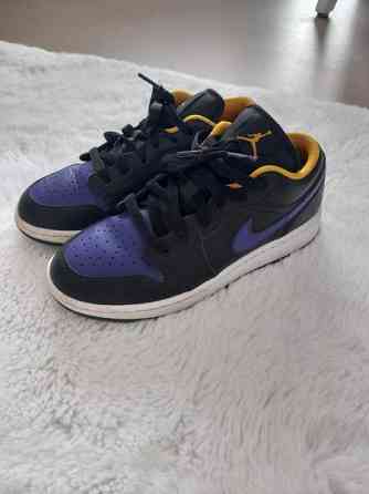 Jordan koko 36. tennarit Helsinki