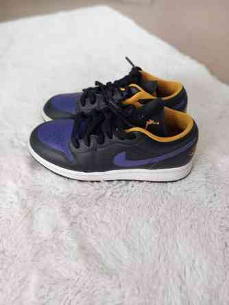 Jordan koko 36. tennarit Helsinki