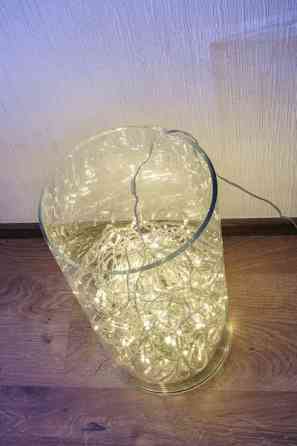 Suuri lasivaasi Kaarina