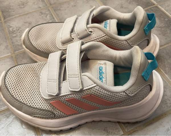 Lasten Adidas lenkkarit Силинъярви - изображение 3