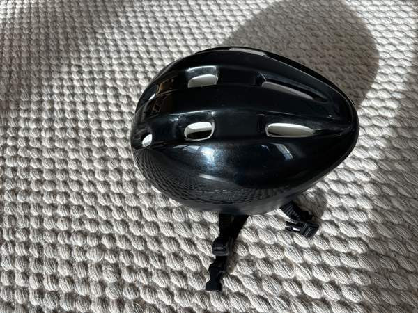 Aikuisten pyöräilykypärä M 54-58 Helsinki - valokuva 1