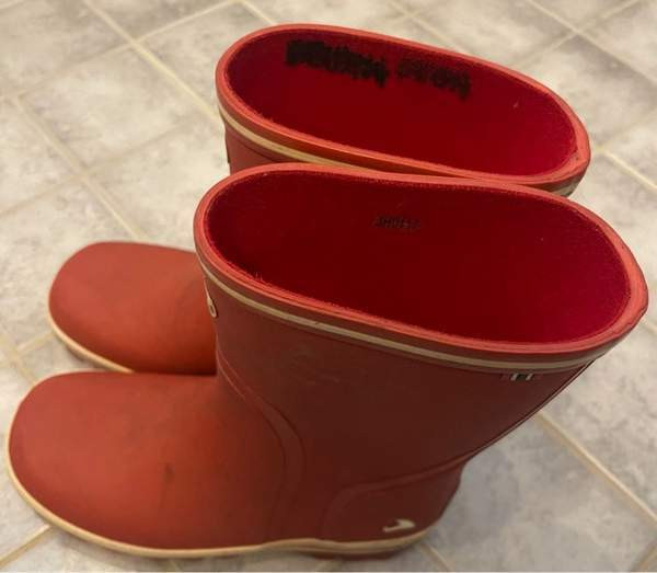 Lasten kumisaappaat Siilinjärvi - valokuva 3