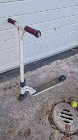 Elämää nähnyt temppupotkulauta Helsinki