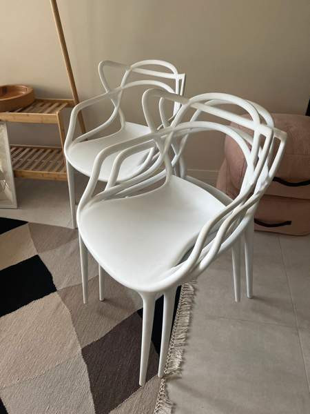 Valkoiset tuolit Helsinki - изображение 3