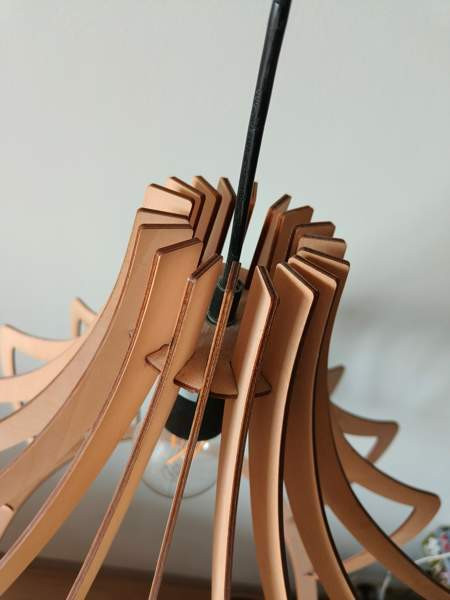 Puinen kattovalaisin Tampere - valokuva 2