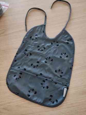 Liewood Panda ruokalappu Jyvaeskylae