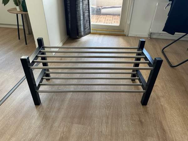 IKEA Tjusig kenkähylly Vantaa - valokuva 1