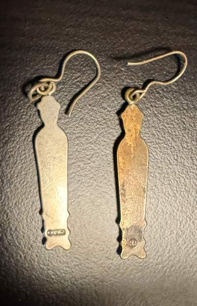 Kalevala Korun Nukkekäädyt: 1 hopeinen, 1 pronssinen korvakoru. Oulu - photo 2