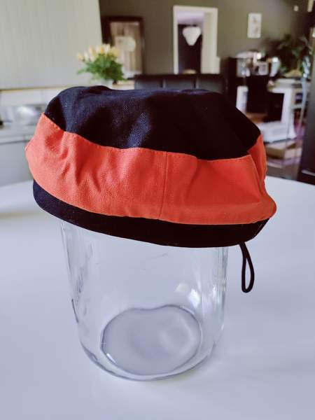 Lipaton lakki Nokia - valokuva 2