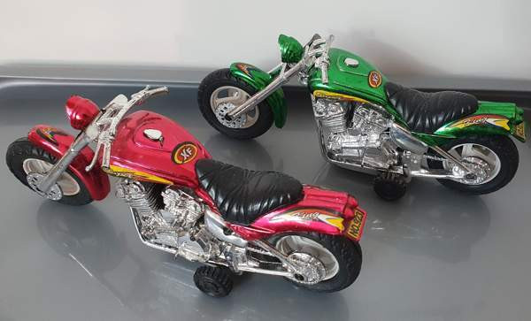 Muoviset pienet moottoripyörät Каяни - изображение 1