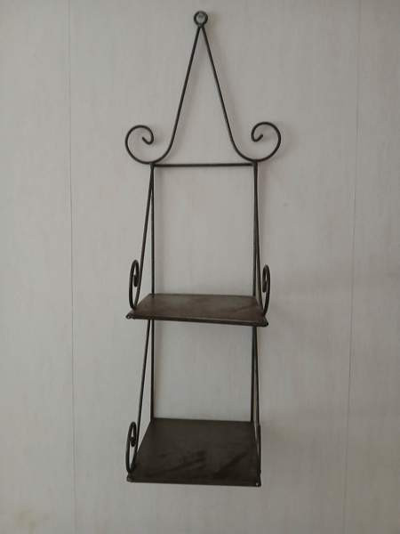 Valurautainen seinähylly Тампере - изображение 1
