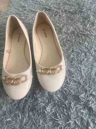 Mywear beiget ballerinat Turku