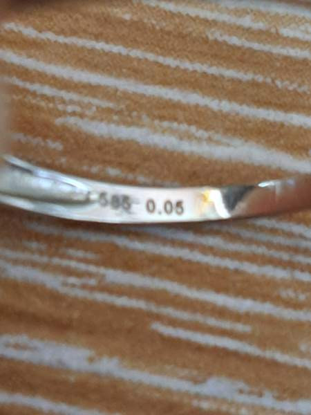 Valkokultainen sormus pienillä timanteilla Oulu - photo 3