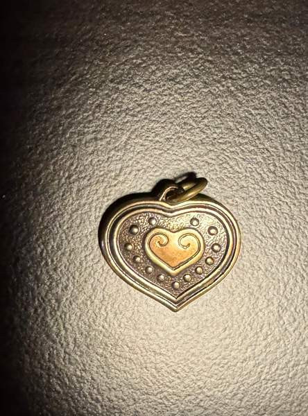 Kalevala Korun Euran sydän riipus. Pronssia. Ei ketjua. Oulu - photo 1