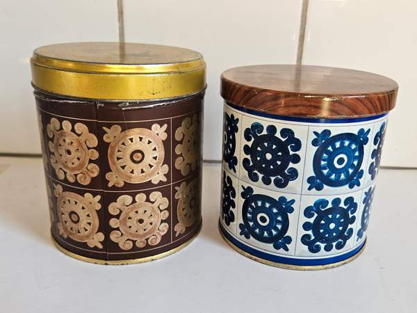 Vintage Viri kaakao peltipurkki keräily sisustus Helsinki - valokuva 2