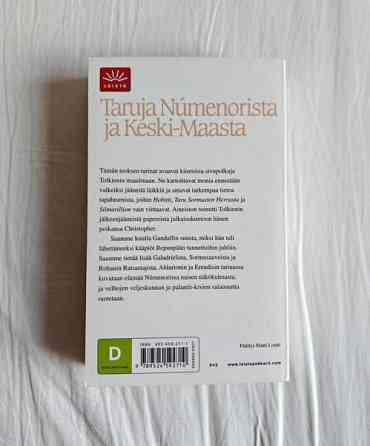 Keskeneräisten tarujen kirja J.R.R. Tolkien pokkari Tampere