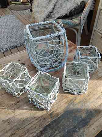 Pöydällinen kaunista tavaraa 15 e Lappeenranta