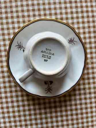 Arabia pieni muki ja aluslautanen Helsinki