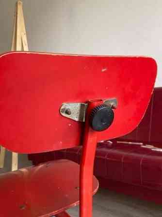 retrotyylinen puutuoli Рованиеми