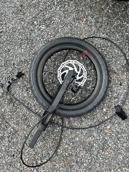 VARATTU / Hamax Outback One + juoksusetti Ylöjärvi - valokuva 3