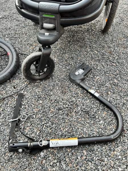 VARATTU / Hamax Outback One + juoksusetti Ylöjärvi - valokuva 5