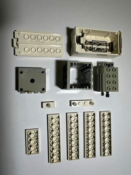 Lego osia ( vanhempaa sähköosaa ) Loviisa - photo 1