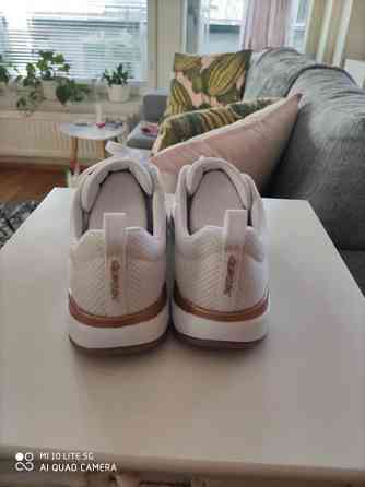 Skechers kengät 38 uusi Nokia