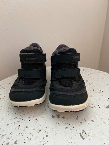 Viking välikausikengät Oulu - valokuva 1