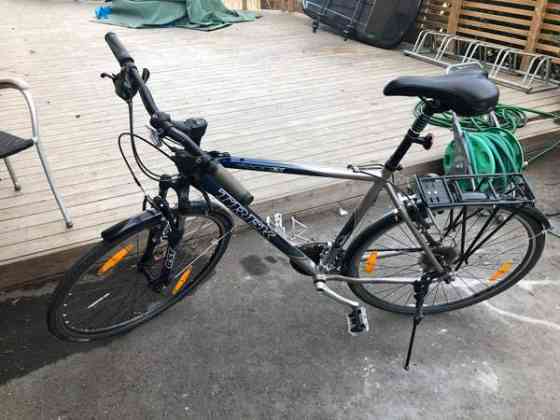 Miesten Trek hybrid Haemeenlinna