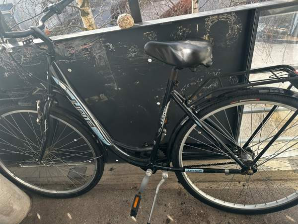 Naiten polkupyörä Vaasa - valokuva 1