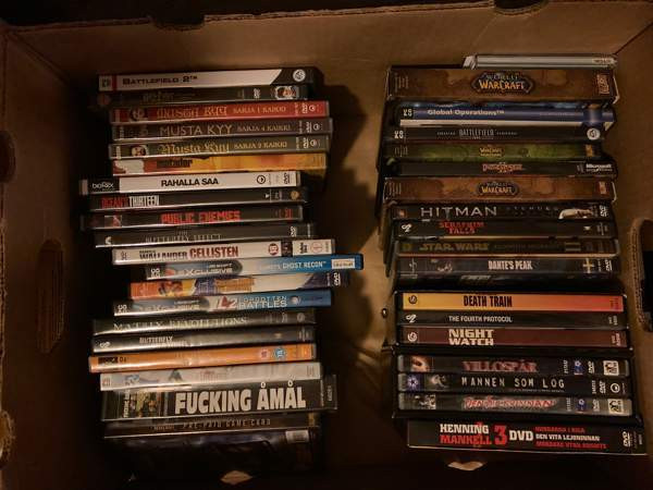 DVD Tietokonepeli VHS Helsinki - valokuva 1